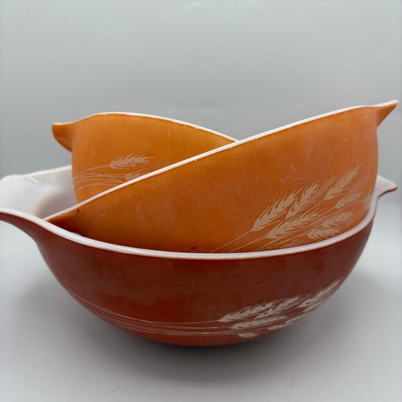 Vintage Pyrex Autumn Harvest Wheat Cinderella Mixing Bowls – Set of 3 - Picture 1 of 8